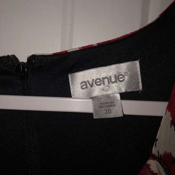 Avenue Plus Sized Tea Length Dress - Picture 2 of 2